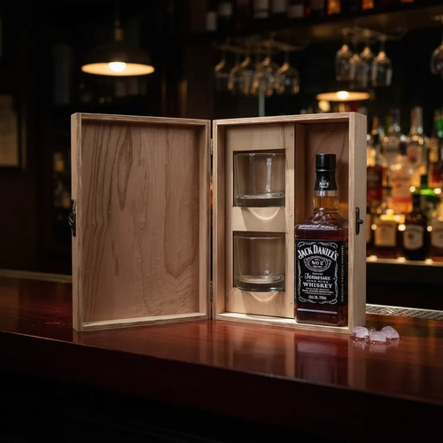 Jack Daniels N° 7 700ml + 2 Vasos Estuche Madera Gift Box - Image 3